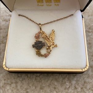 Stamper Golden Neck Chain